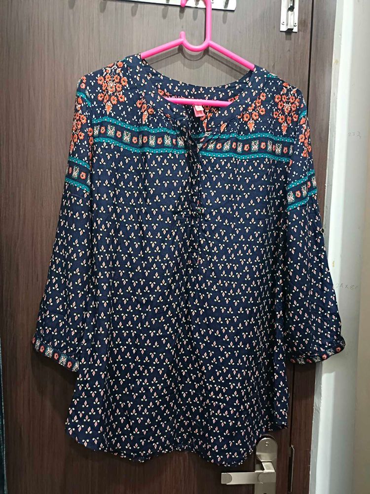 Beautiful Classic Printed Top