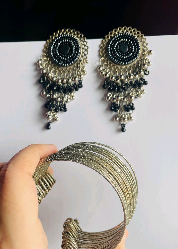 Combo : Earring Set And Bracelet