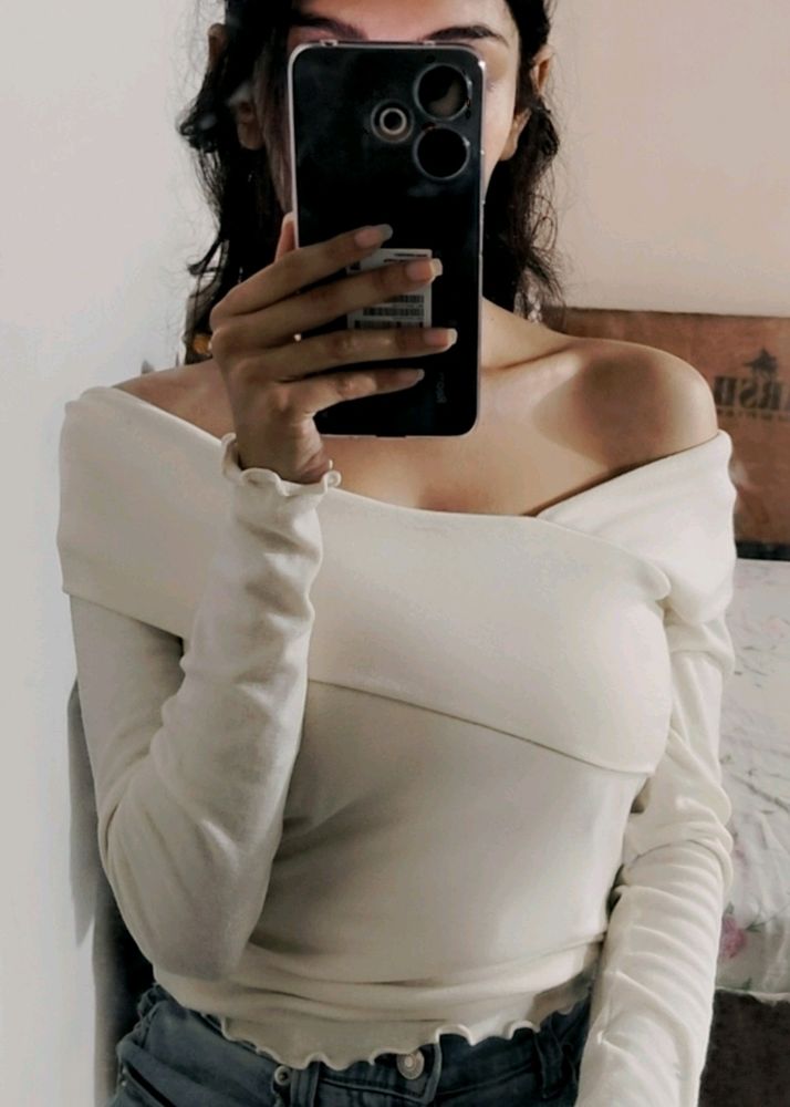 Strechable White Top