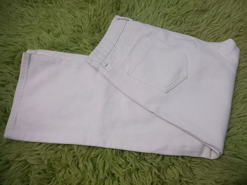 White Clean Jeans