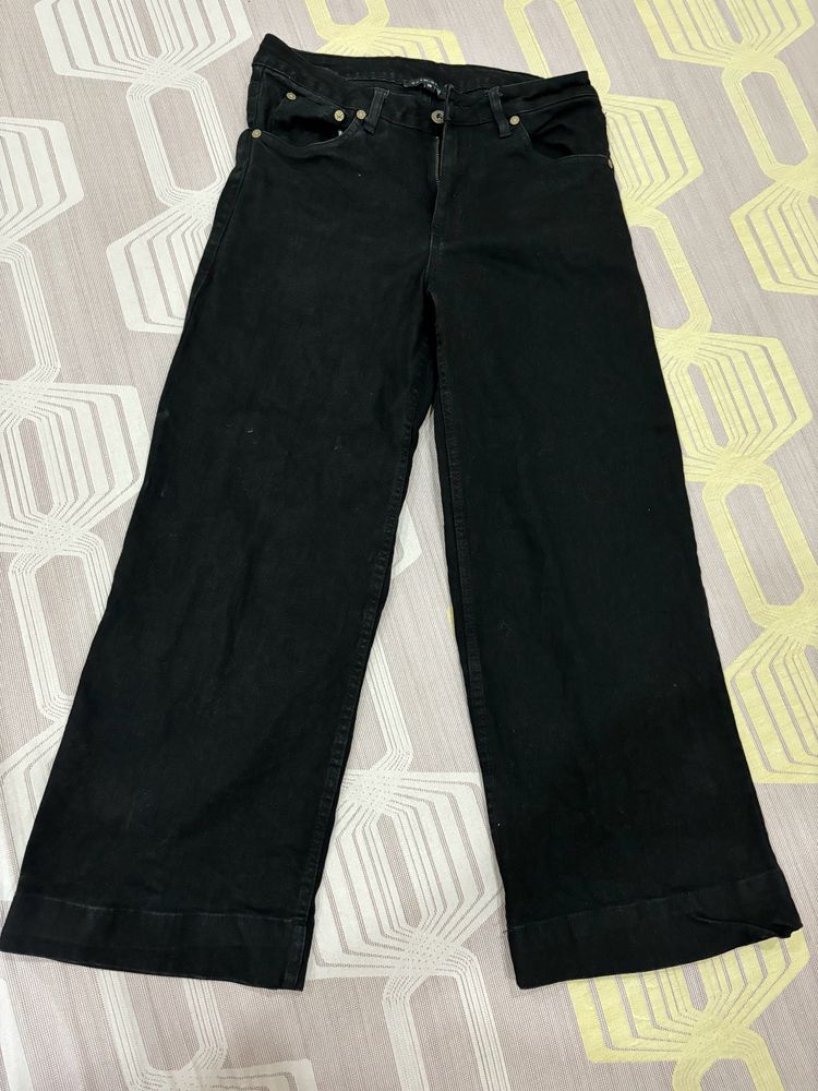 High Rise Black Flared Jeans