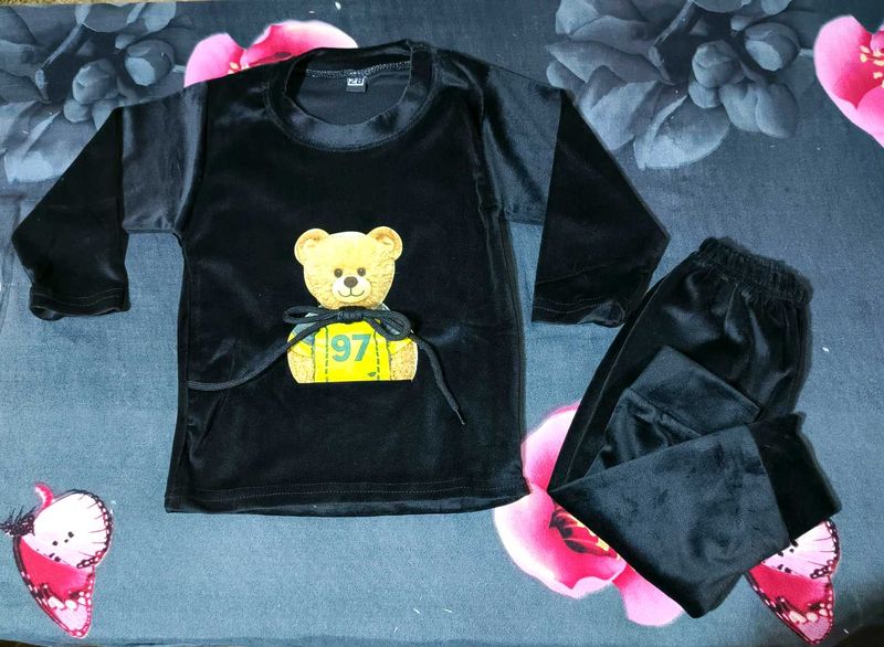 KIDS VELVET SET  👚👖