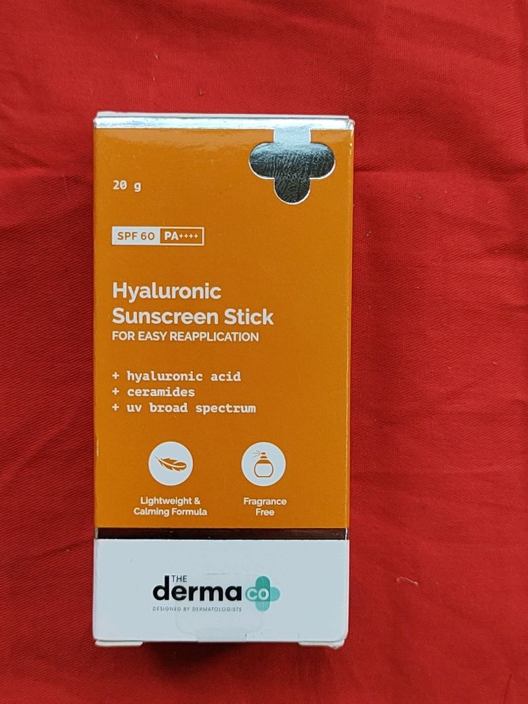 Derma Co. Sunscreen Stick