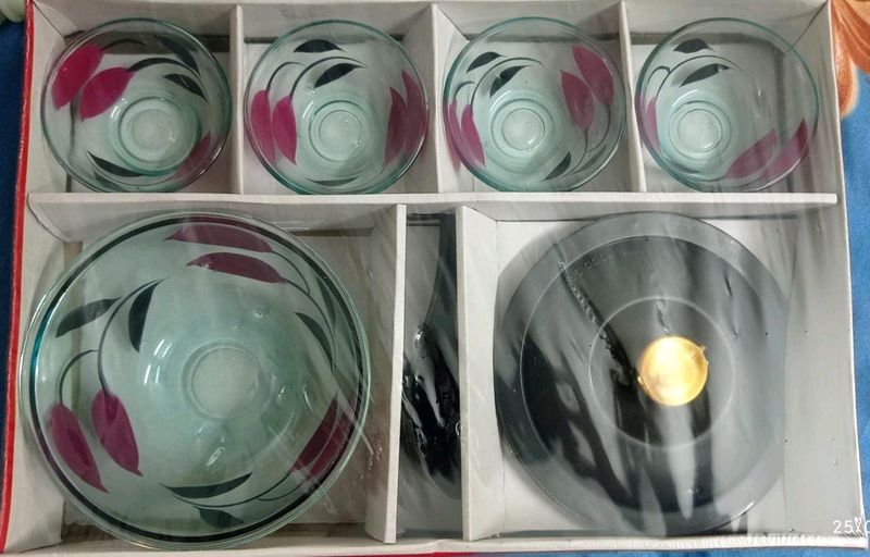 Brand New Sealed Pack Bowl set Of 7