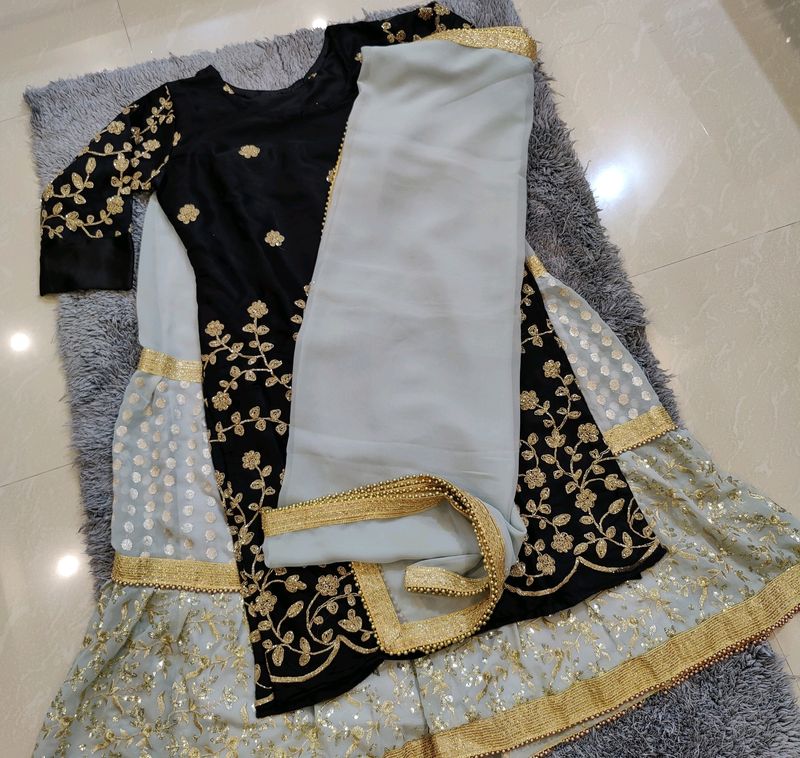 Pretty Sharara Suit Set