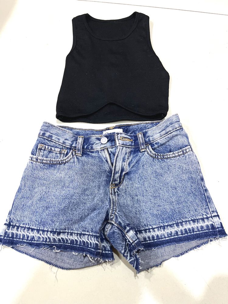 Zara Denim Booty Shorts