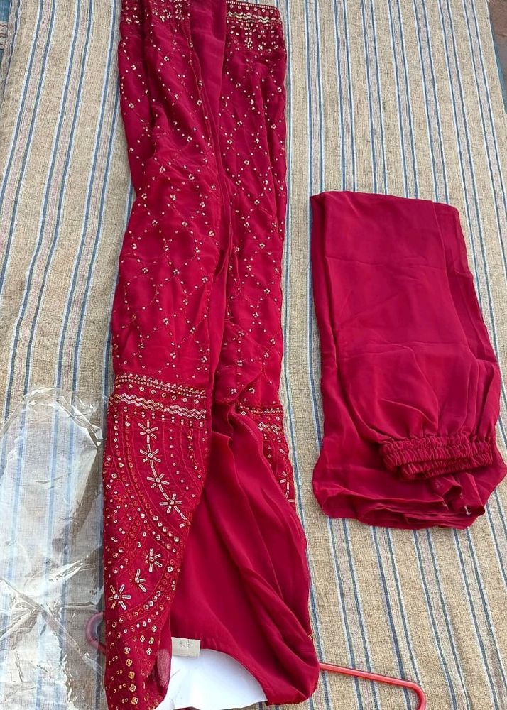 Huge Diwali Sell BRAND NEW NAIRACUT 2 PC DRESS SET