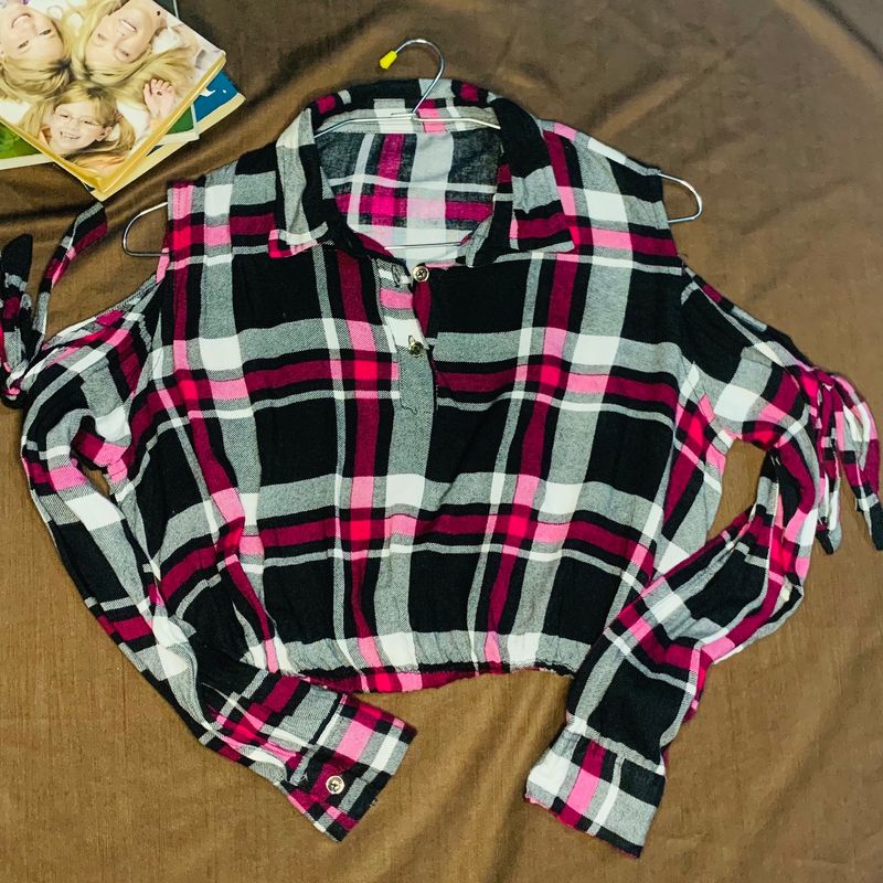 Pink and black check crop shirt for size S