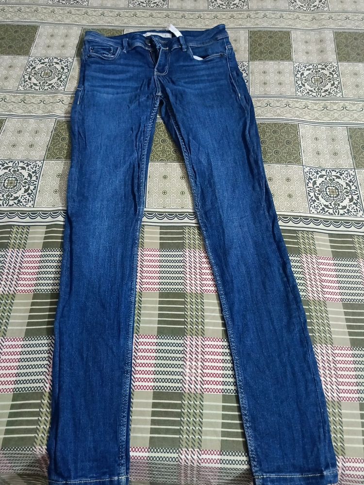 FEMALE HIGH WAIST ZARA BRAND JEAN