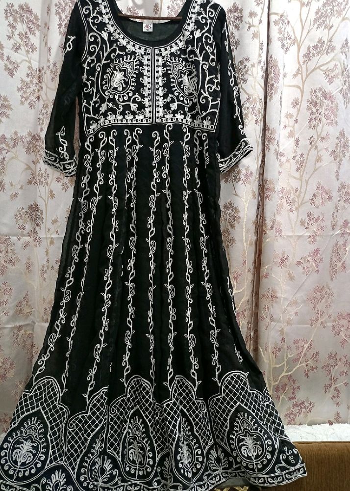 Chikenkari Anarkali Kurta