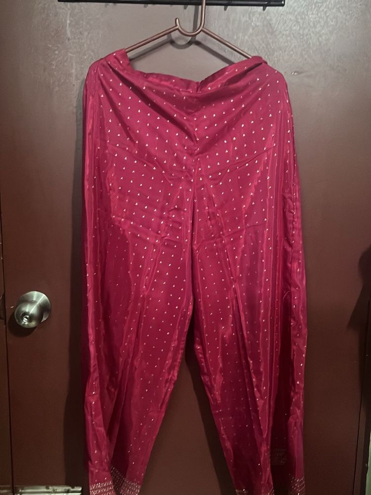 Price Drop Beautiful W Festive Palazzo For Sale