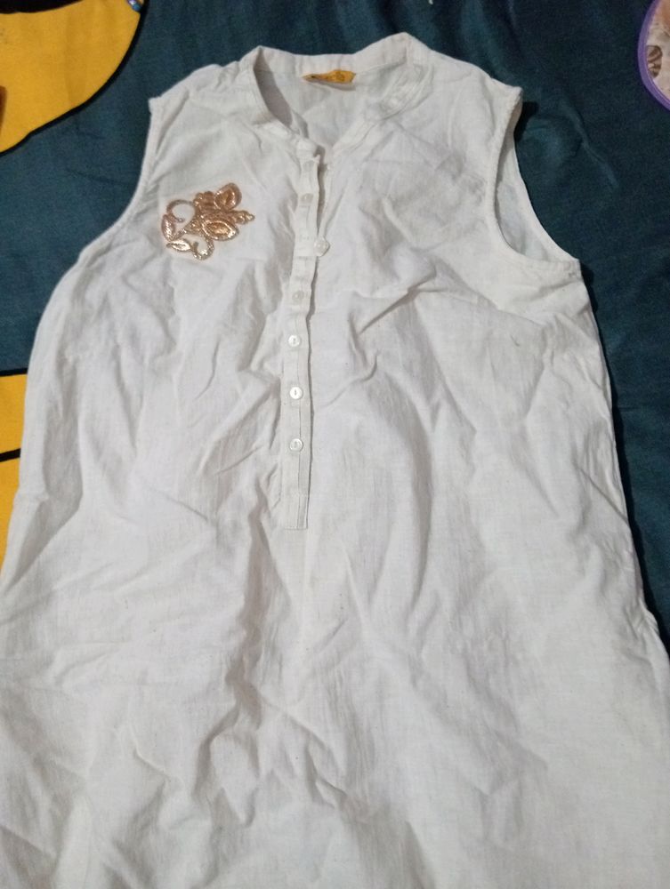 White Kurti