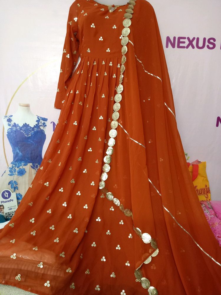 Brand New 🆕 Heavy Party Wear Gown Sharara Dupatta