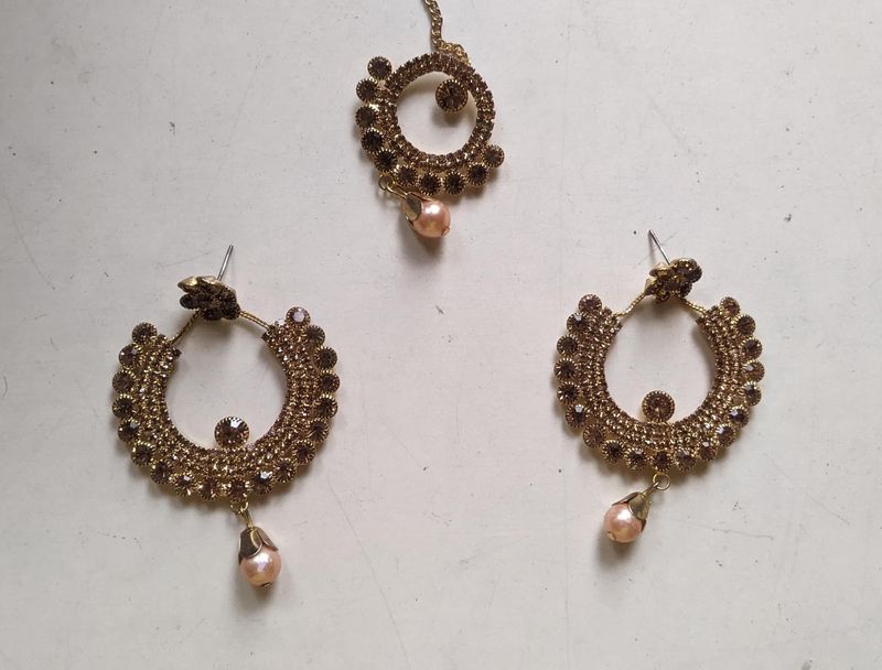 Earrings And Maang Tikka Set