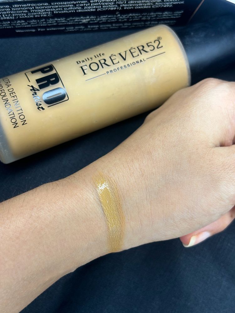 Forever52 - Ultra Definition Liquid Foundation