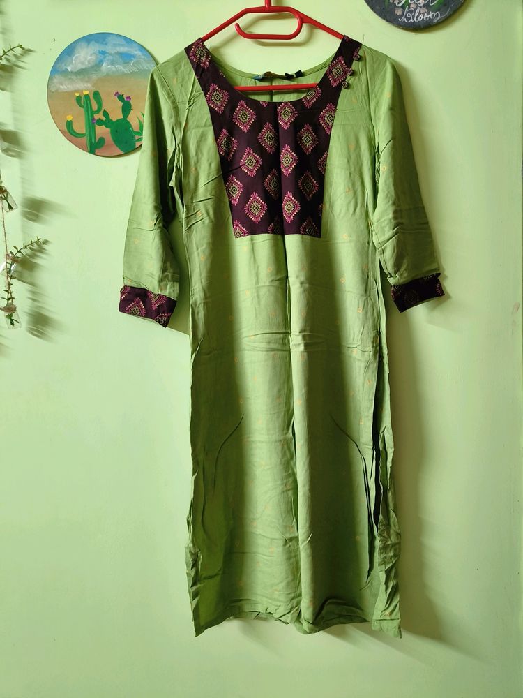 Women Geometric Print Straight Kurta