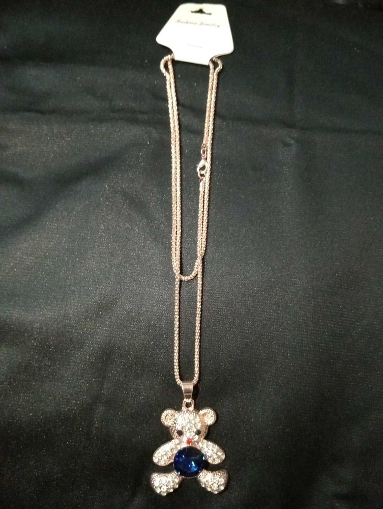 Teddy Rose Gold Neck Chain