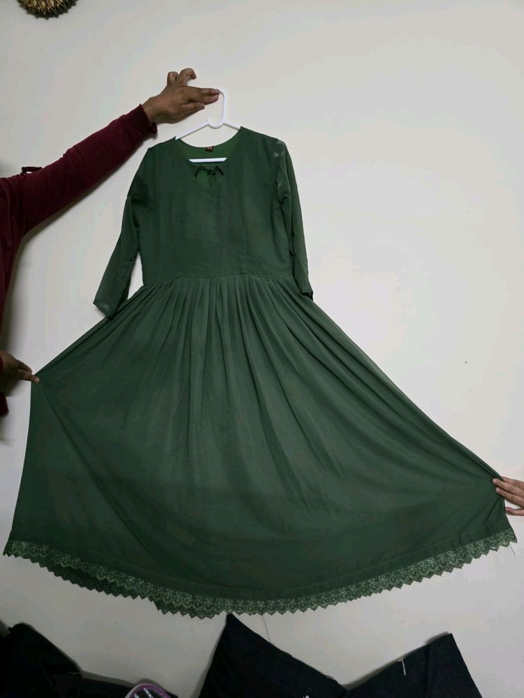 Women's Green Anarkali Size -Medium Hands sleeves