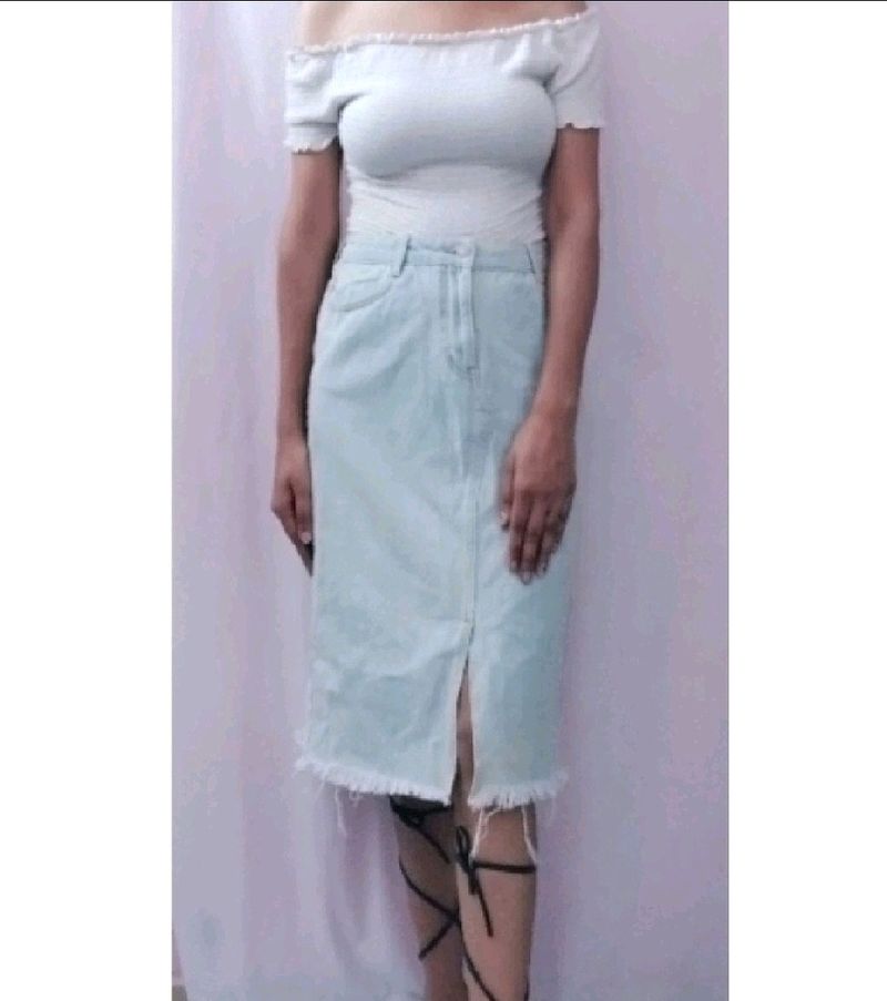 Knees Length Denim Skirt