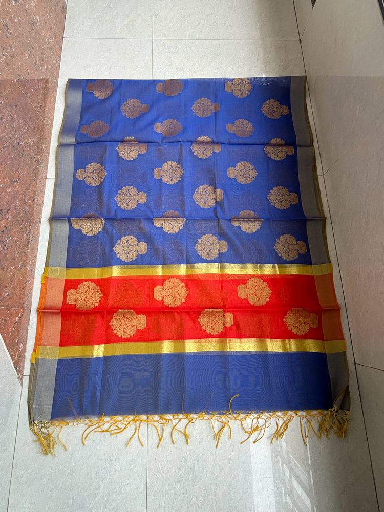 Banarasi Silk Pot Print Dupatta