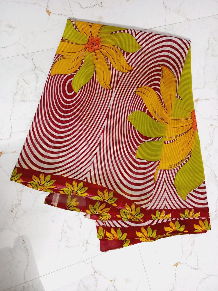 Beautiful Printed Saree🥻