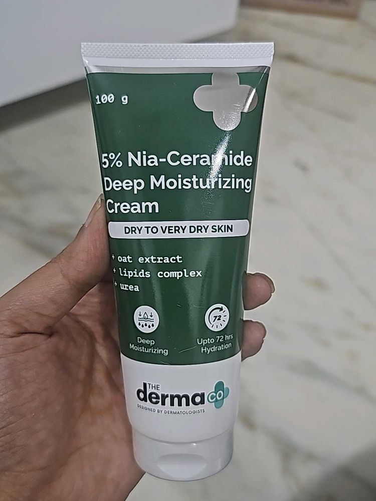 Derma Co Moisturizer