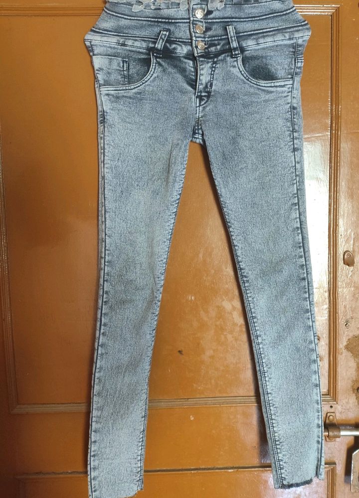 High Waist Jeans/ Skinny Jeans