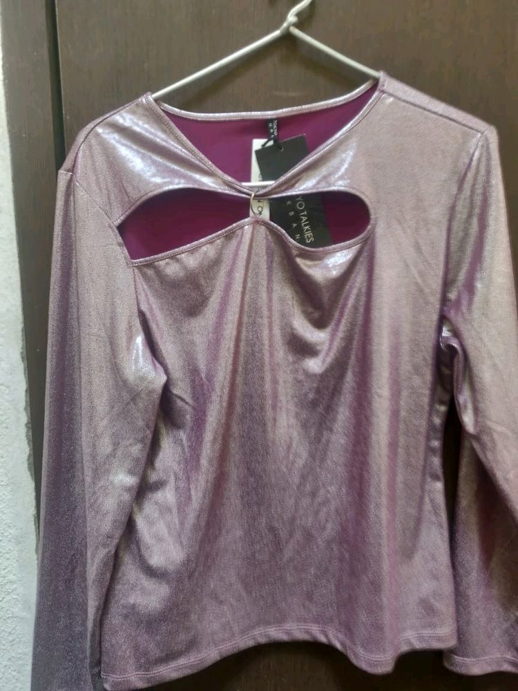 **Brand New, With Tag ** Pink Shimmer Top