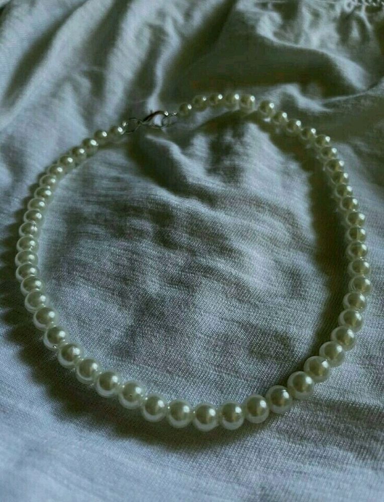 Pearl Choker Neckchain