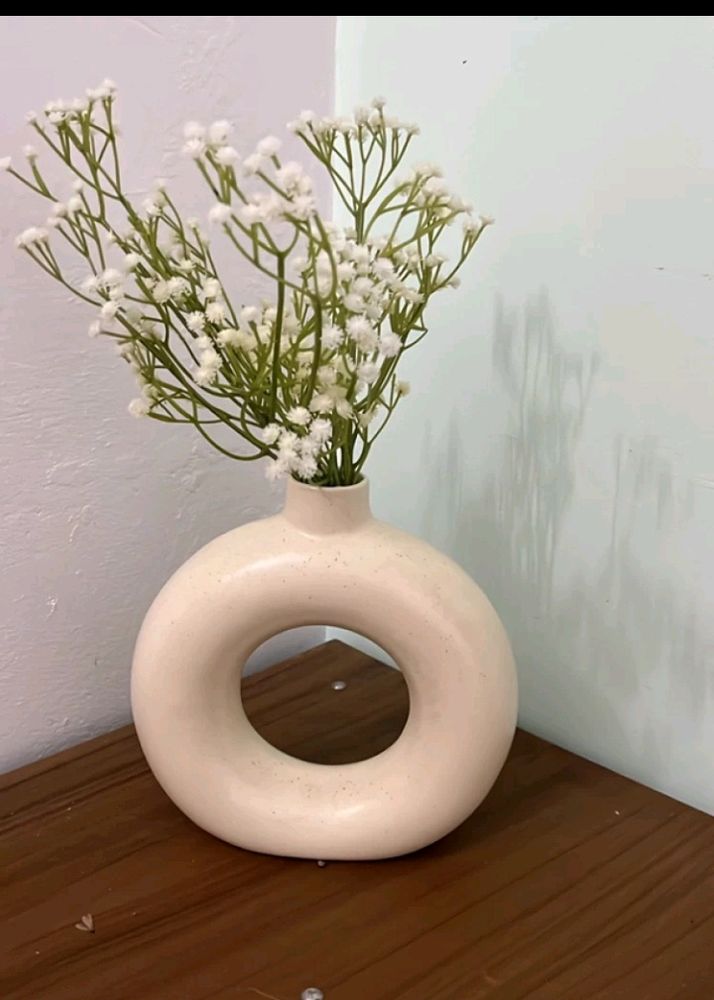 Set Of Ring  And Donut Vases