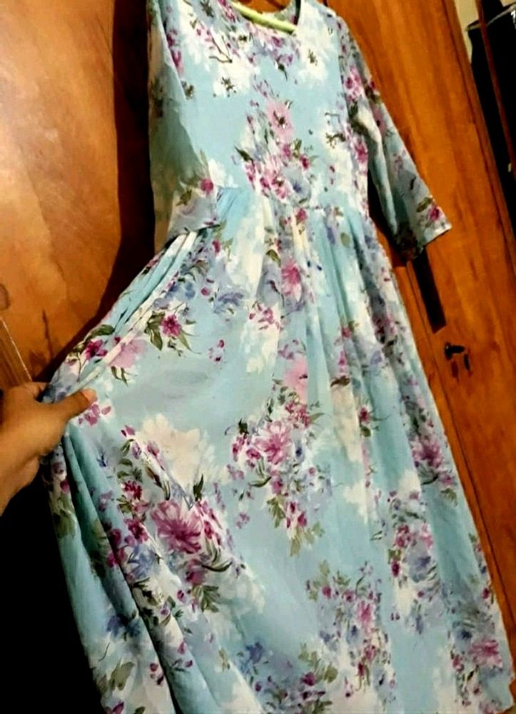 Neyra Cut Floral Gown