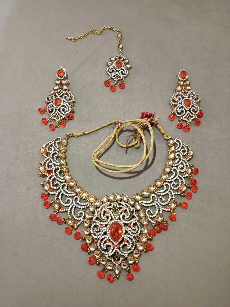 Necklace Set