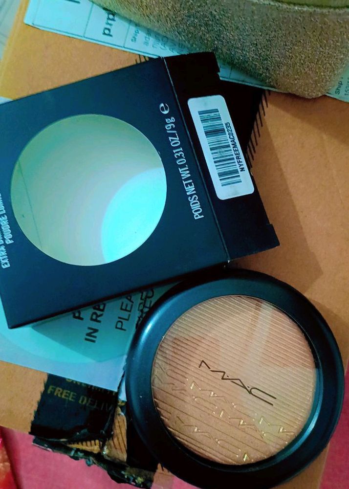 Brand New Mac Dimensions Highlighter Compact