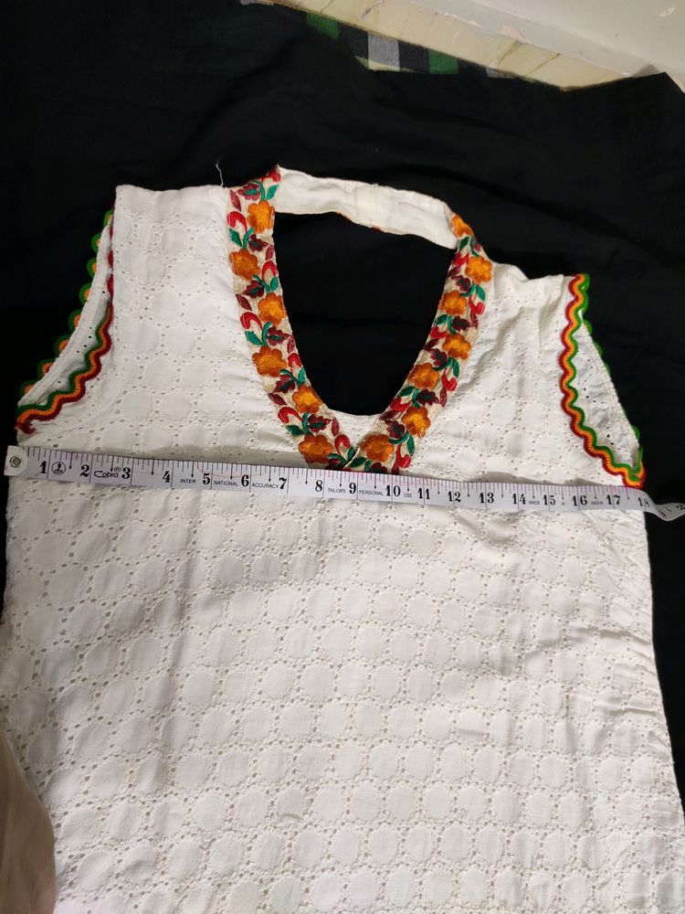 White Chicken Kurti