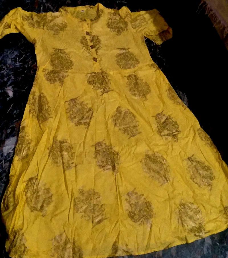 Women Yellow Printed Kurta