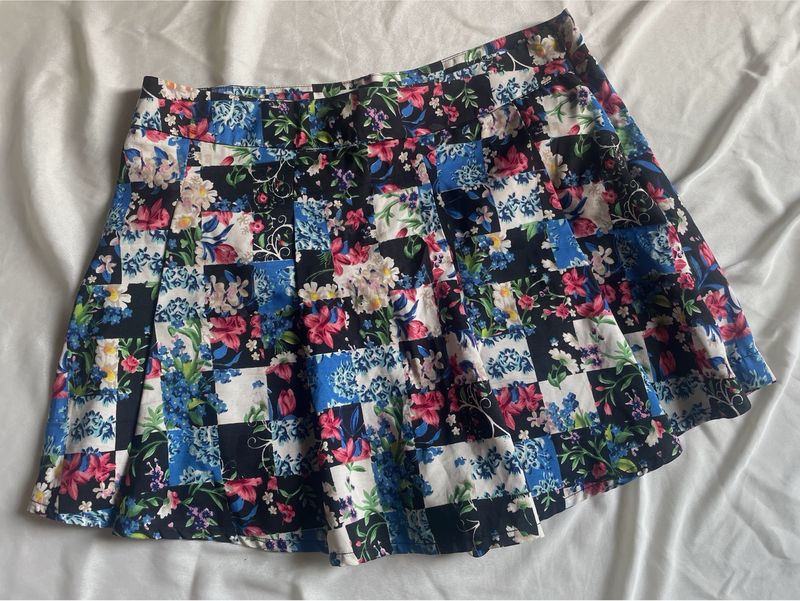 Max Foral Skort