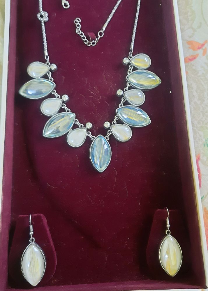 Designer Partywear Jewelry Set