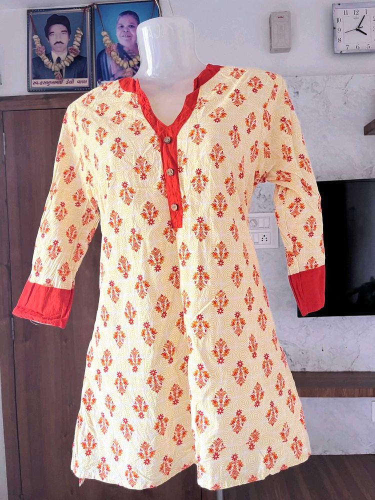 Short Kurti