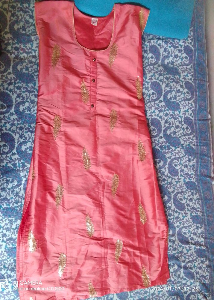 Female Kurti