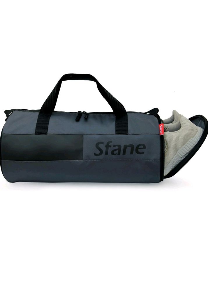 Sfane Like New Grey Duffel Gym Bag