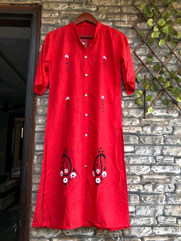 Red Floral Kurti♥️