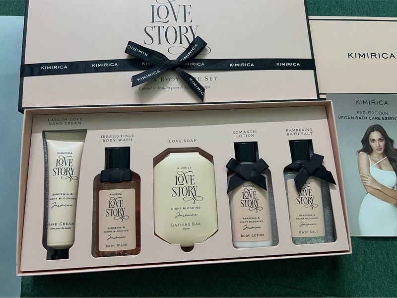 Kimirica Love Story Bath & Body Care Set ❤️