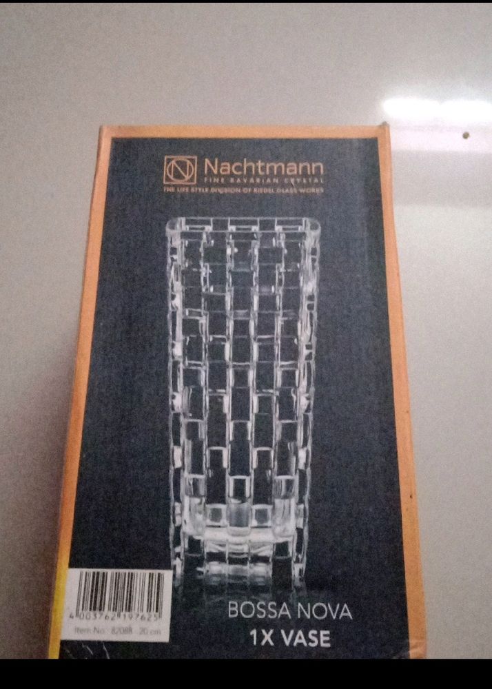 NACHTMANN ORIGINAL HEAVY FLOWER CRYSTAL VASE