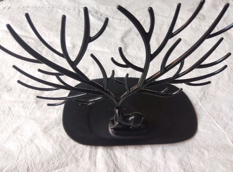 Deer Tree Stand For Jewellary