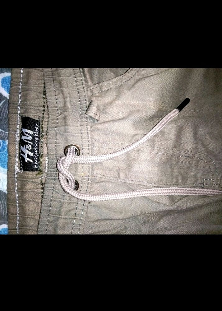 H&M 6 Pocket Cargo Pant