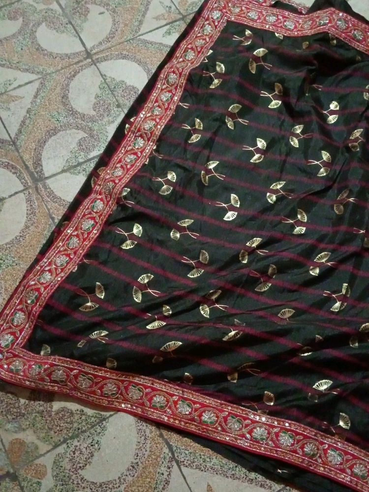 Dark Green Saree Heavy Border