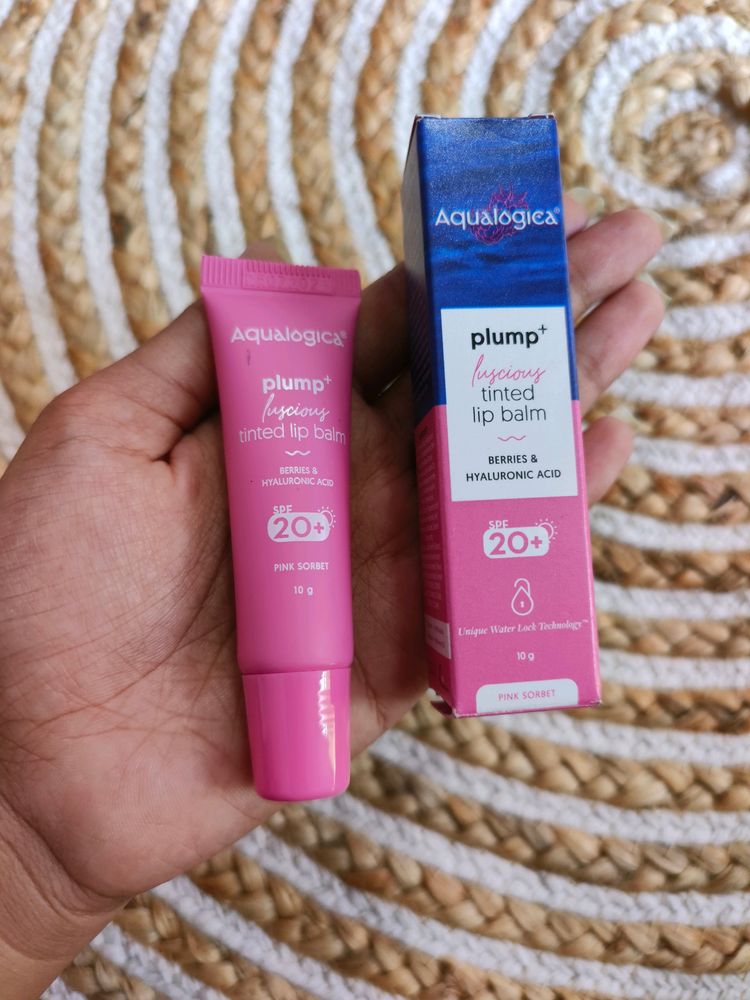 Aqualogica Plump Tinted Lipbalm