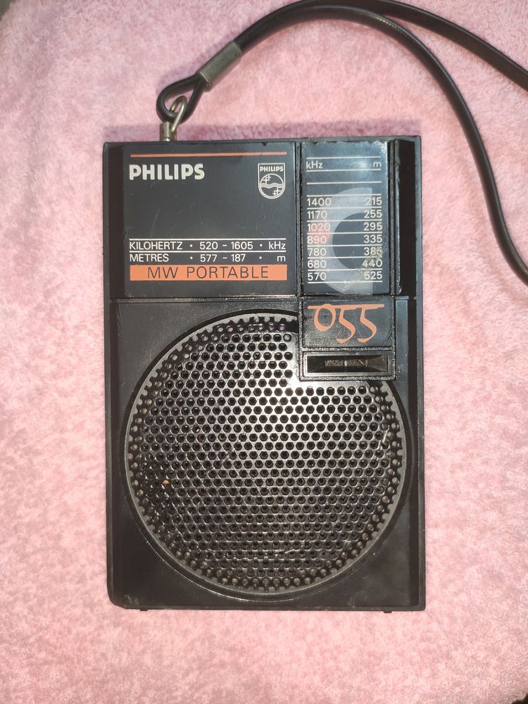 Vintage Old Pocket Fm Radio