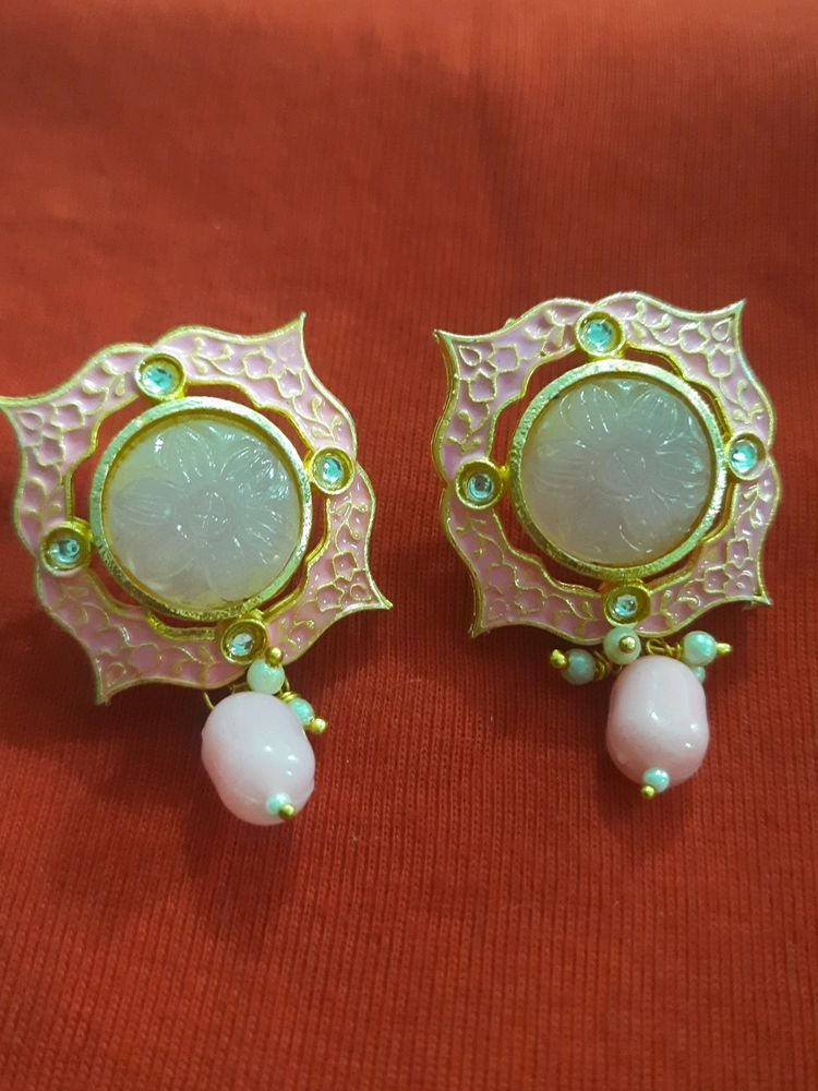 KUNDAN EARING STUDS.. Light Pink Color