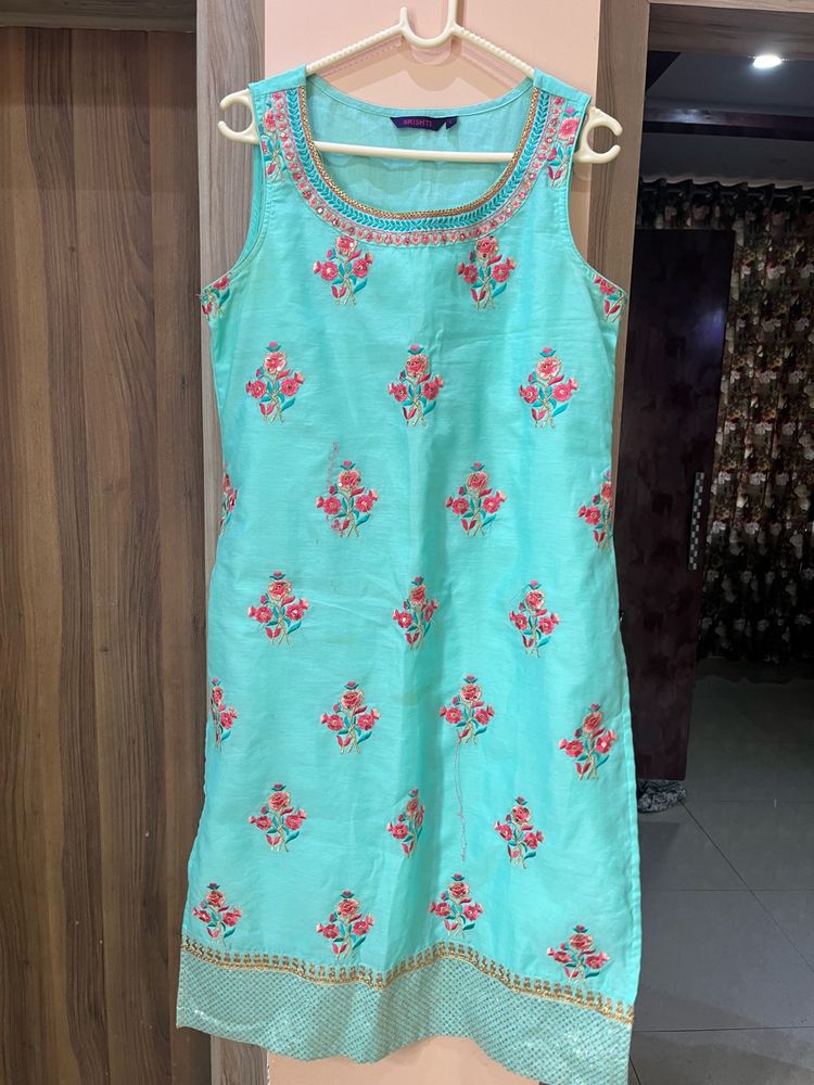 Cyan Color Sleeveless Festive Kurta